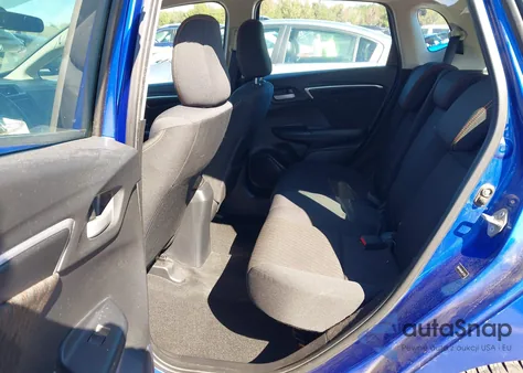 2018 Honda Fit Sport z USA, uszkodzony, nr VIN 3HGGK5H68JM712335